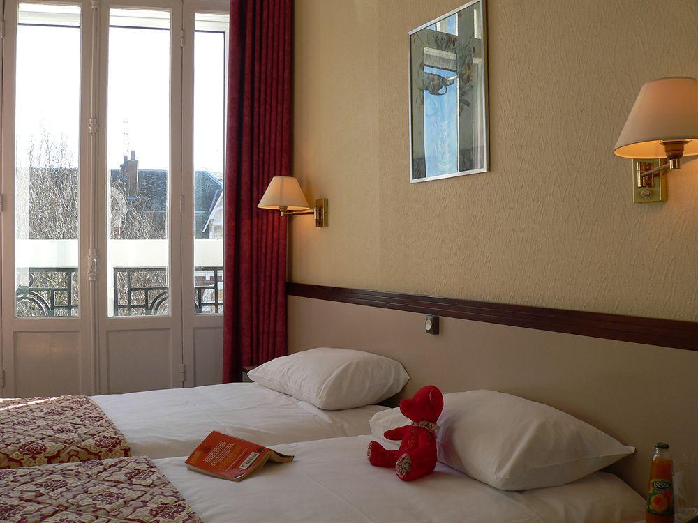 Hotel Moderne Arras Buitenkant foto