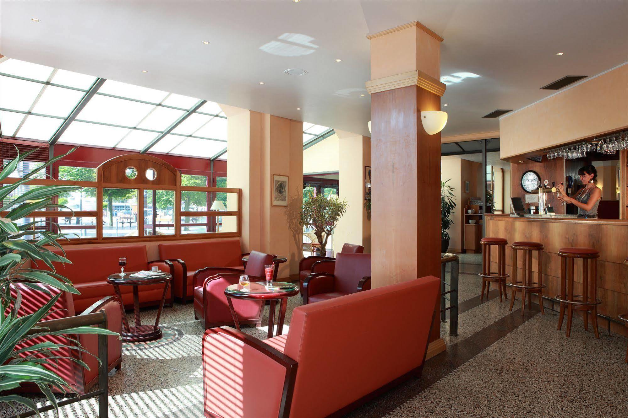 Hotel Moderne Arras Buitenkant foto